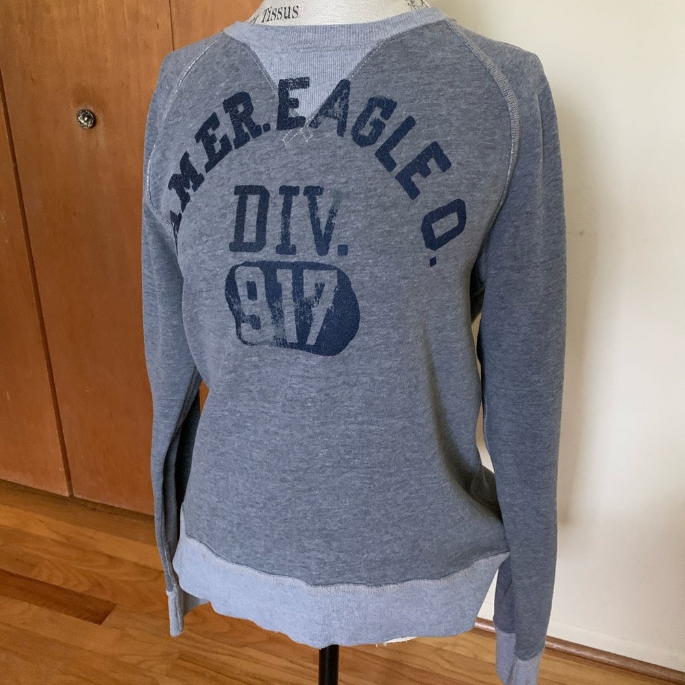 Grey American eagle crew neck